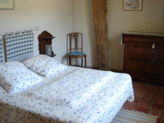 Aparthotel Manoir De La Rousselliere Loches Zimmer foto